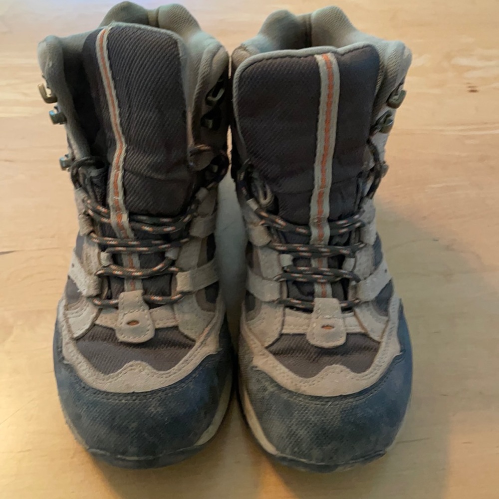 LL Bean ten 2.5 hiking boots. Women’s.